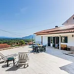 Casa Da Leira With Garden