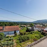 Casa Da Leira With Garden Ferienhaus *