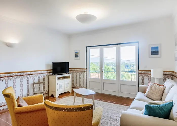 Casa Da Leira With Garden *