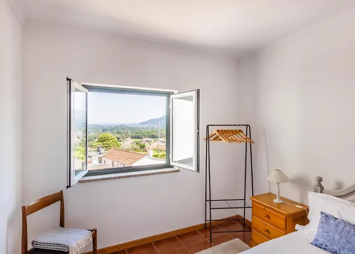 Casa Da Leira With Garden Ferienhaus *