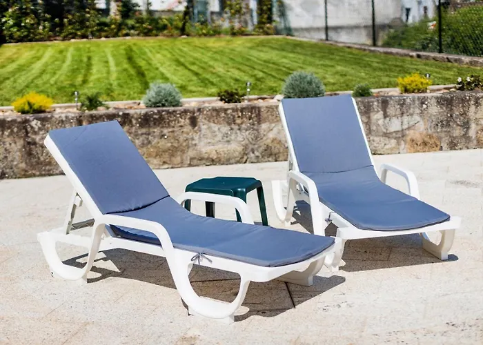 Casa Da Leira With Garden